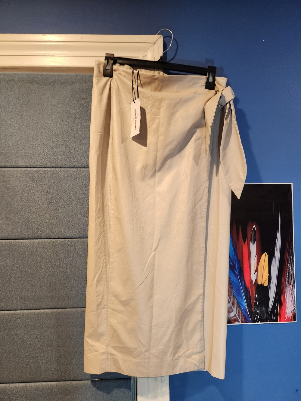 Elizabeth and James Leather Knotted Wrap Skirt in Cream Womens Size Medium NWT